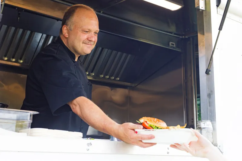 Hot, Fast, and Worth Every Bite: How Texas Food Truck Operators Engineer Speed Without Cutting Corners