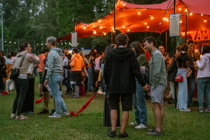 Sun, Storms, and Smoked Brisket: How Texas Weather Runs the Show at Food Truck Festivals